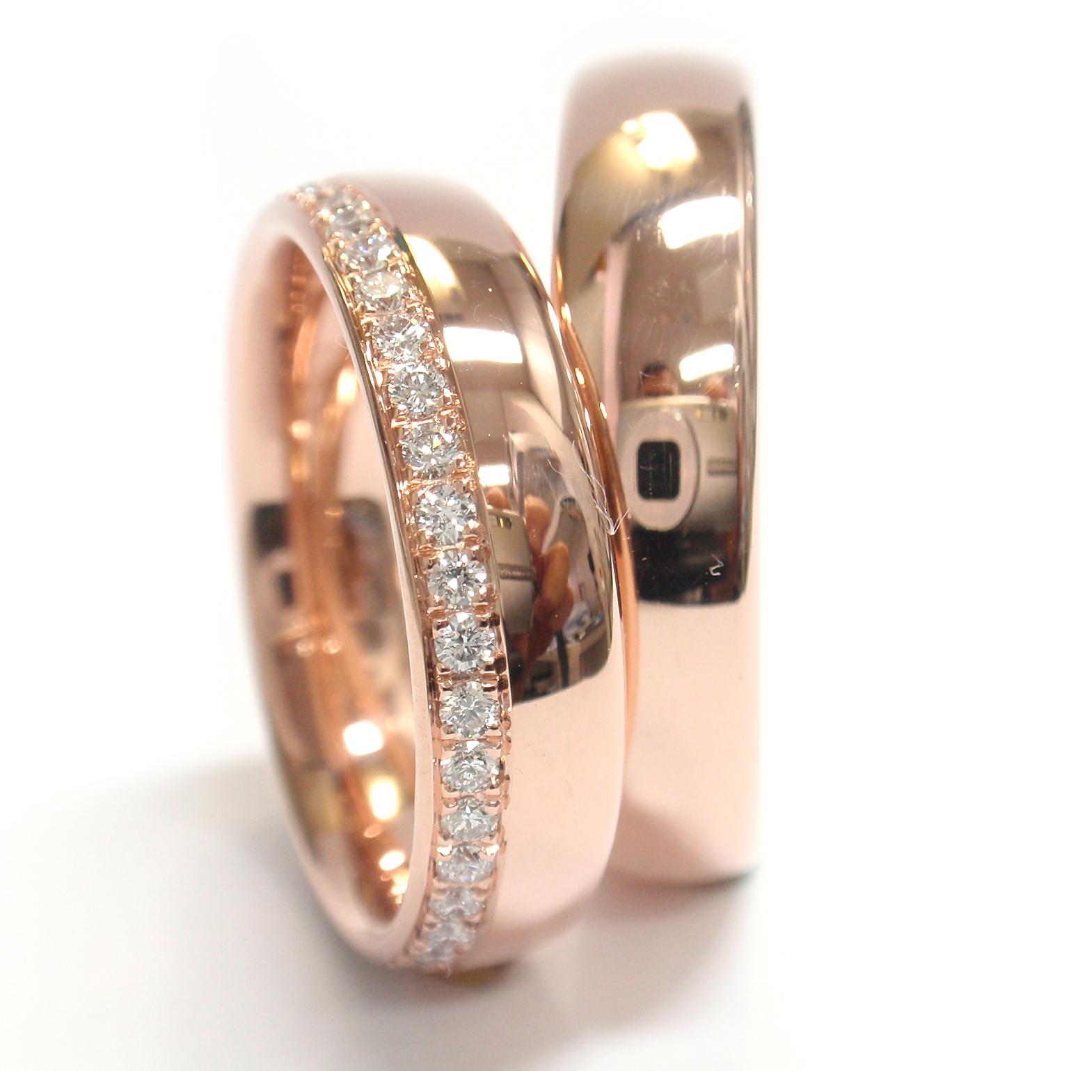 Memoire-Trauringe in Rotgold Memoire-Trauringe in Rotgold