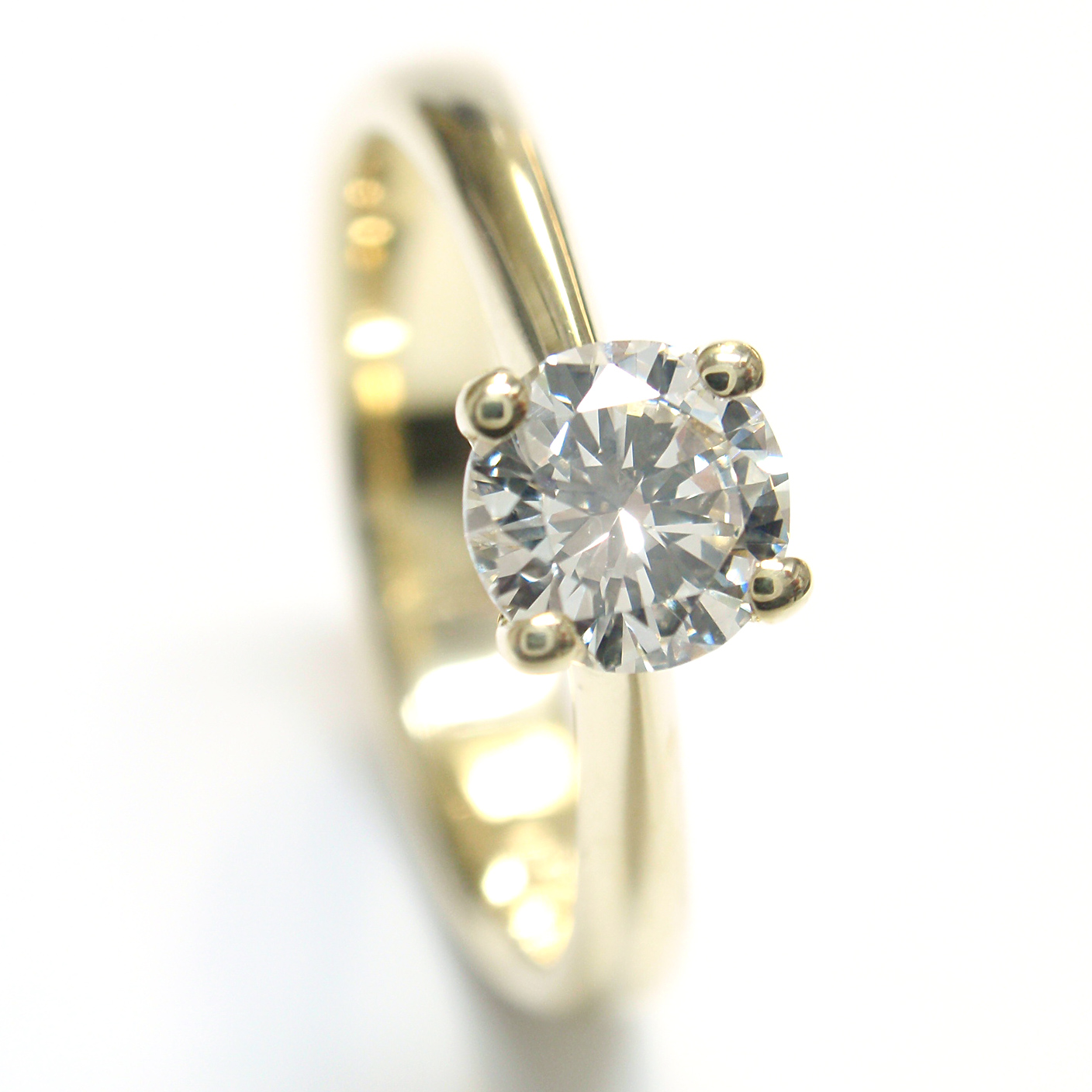 Klassisch eleganter Brillant-Damenring-Verlobungsring Klassisch eleganter Brillant-Damenring-Verlobungsring