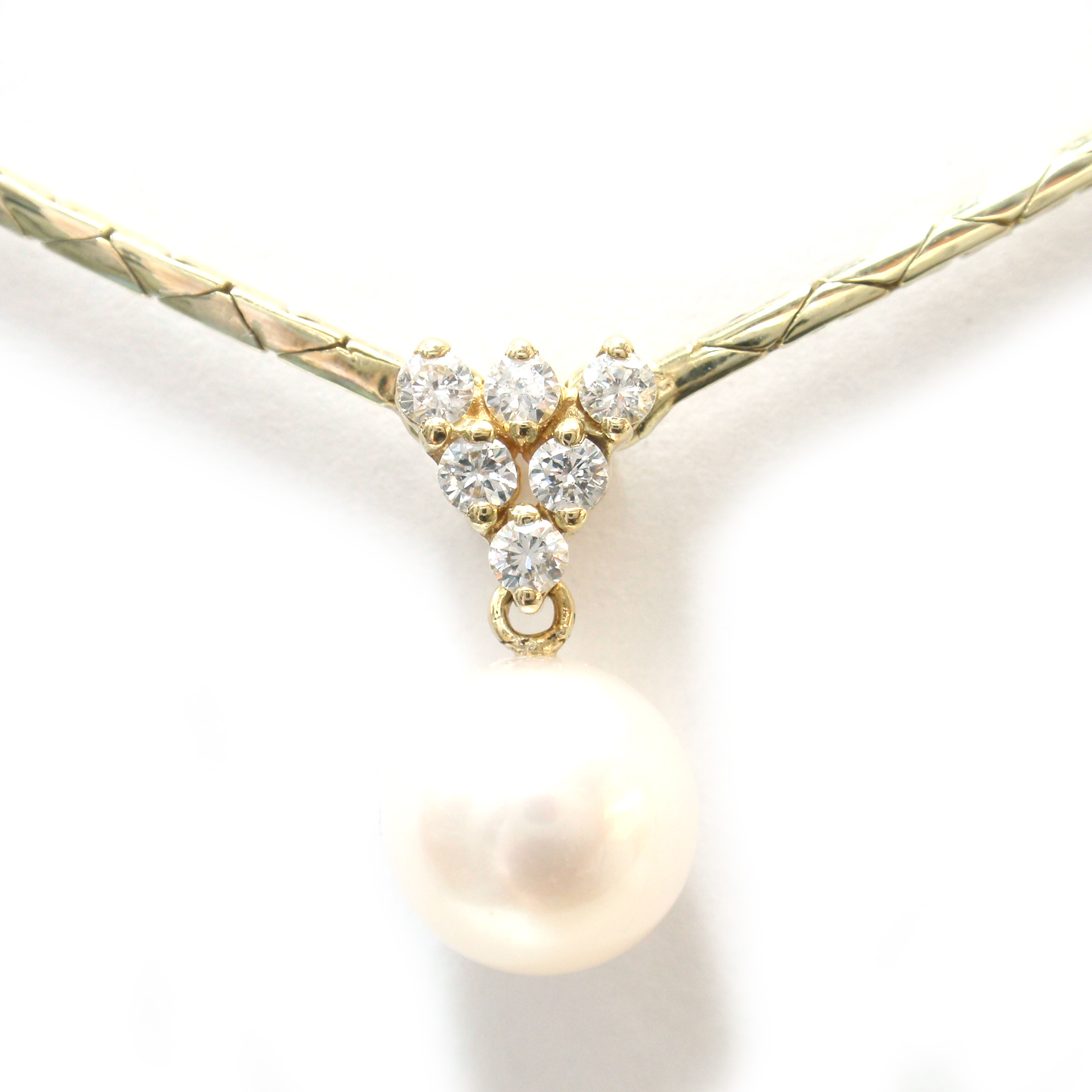 Perl-Brillant-Collier aus Gelbgold