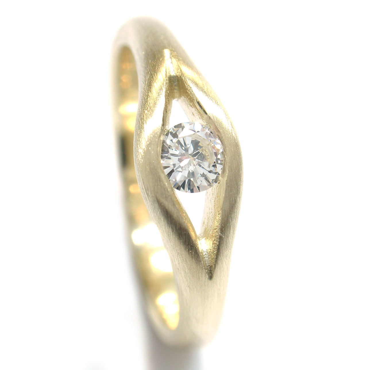 Damenring-Verlobungsring mit Brillant Damenring-Verlobungsring mit Brillant