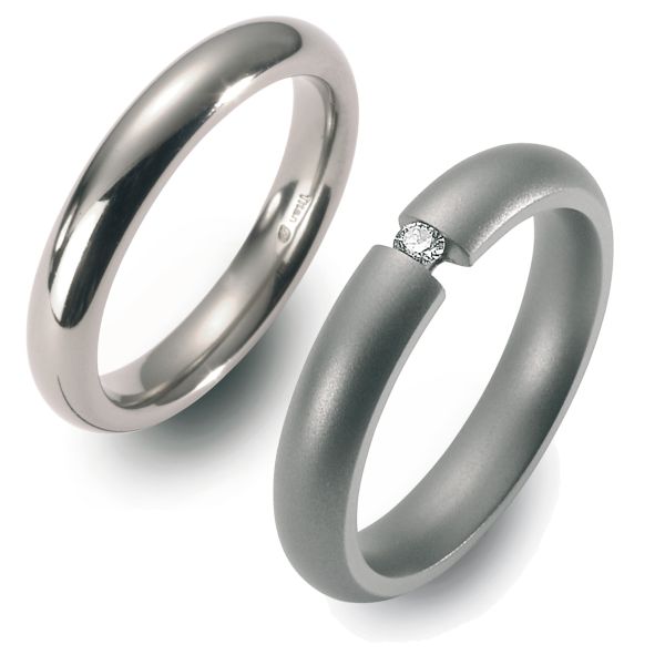 Titan Spannring mit Prinzess-Diamant